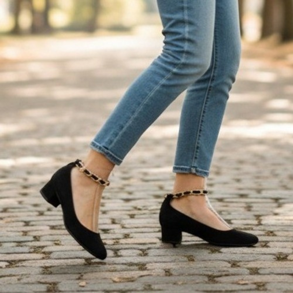 BP. Chain Link Women Pump 7.5M Dress Wedding Event Black Suede Leather